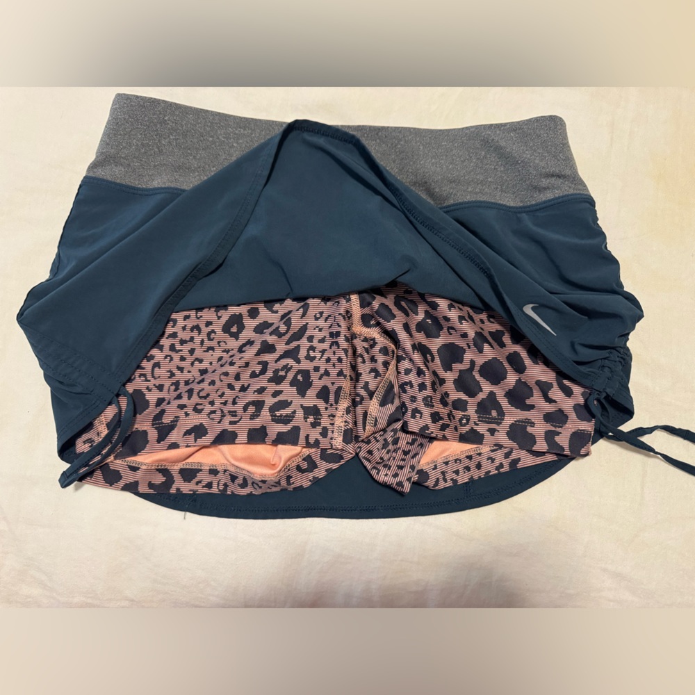 Nike skort Apparel - Picture 3 of 8